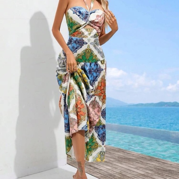 Scarf Print Tie Backless Halter Dress - Picture 3 of 6